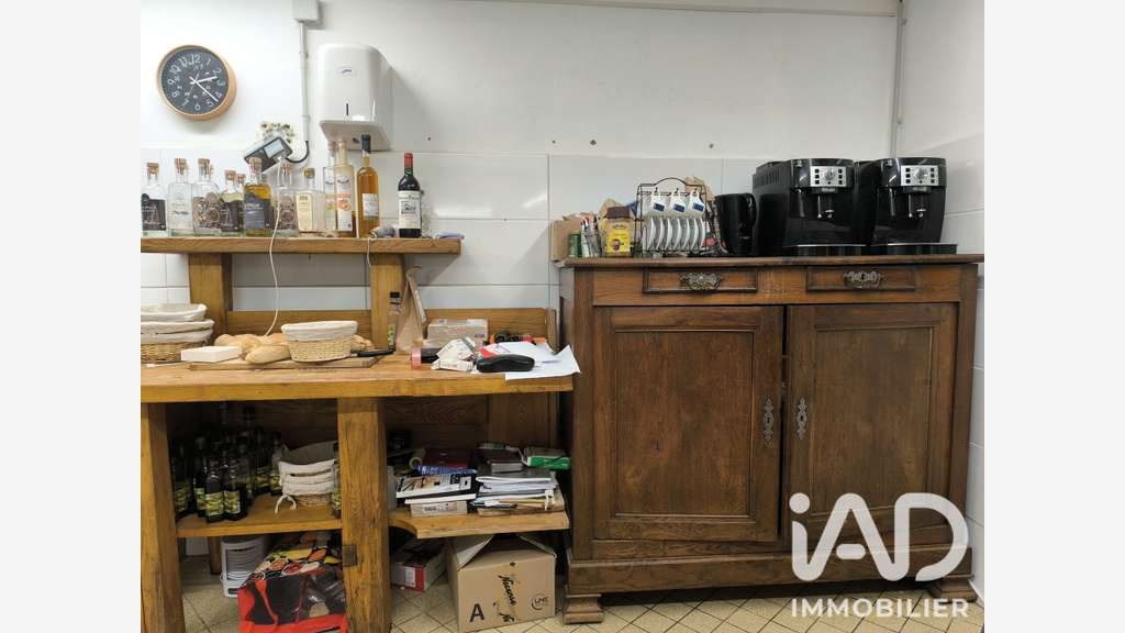 Vente restaurant murs et fonds avec logement Giat