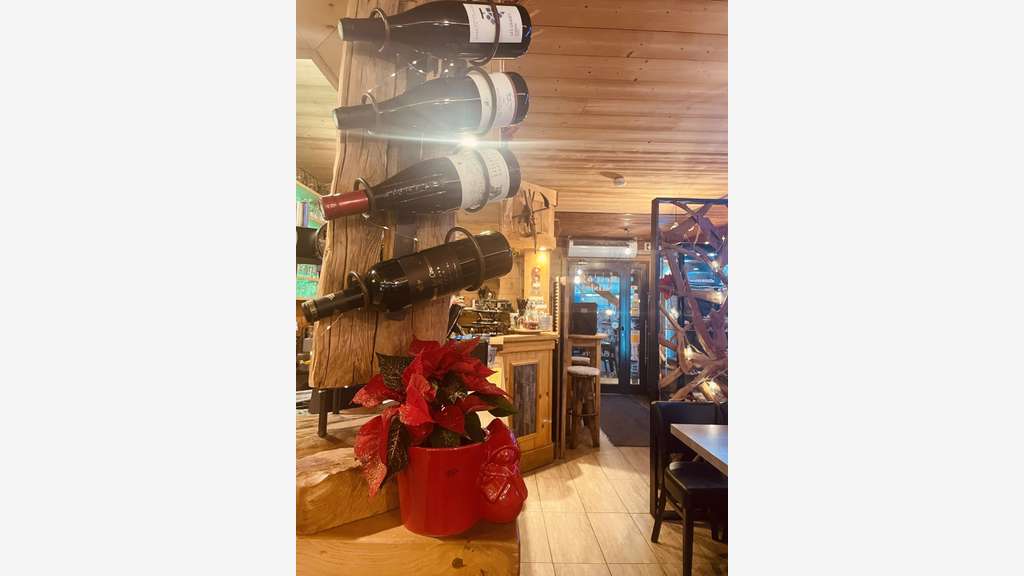 AV bar restaurant station internationale de renom