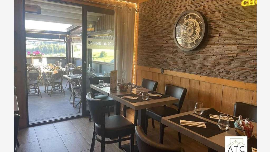 AV bar restaurant station internationale de renom