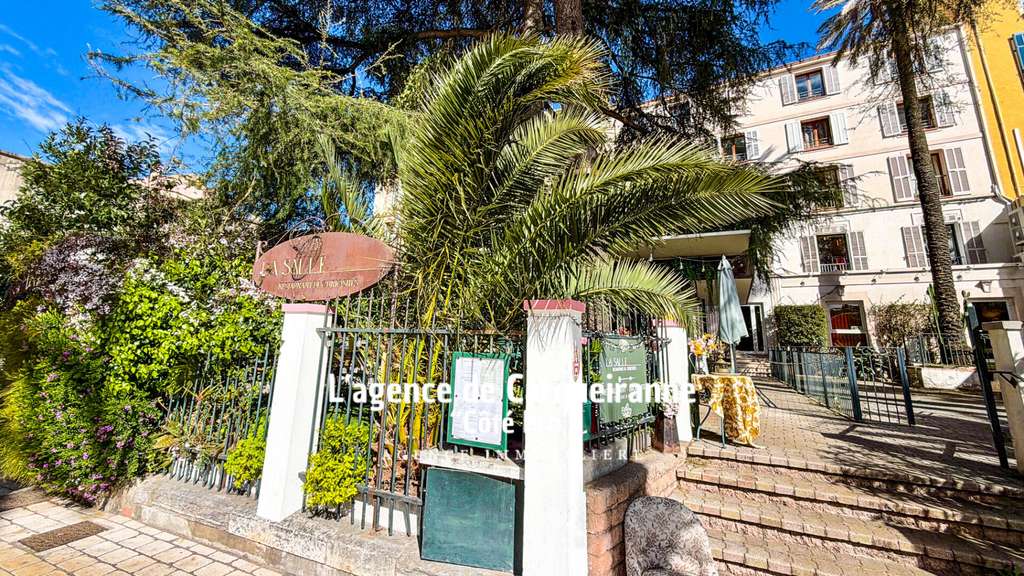 A vendre fonds de commerce restaurant 155m² Hyères