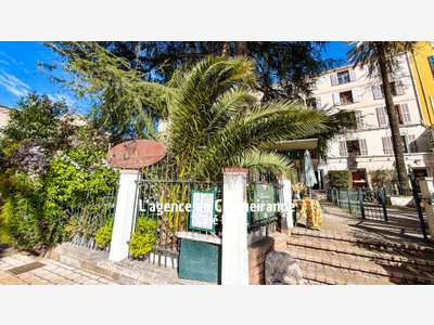 A vendre fonds de commerce restaurant 155m² Hyères
