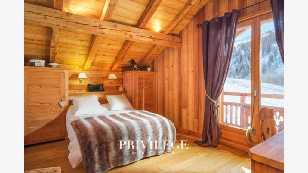 Isola 2000-Chalet skis aux pieds-Murs & Fonds