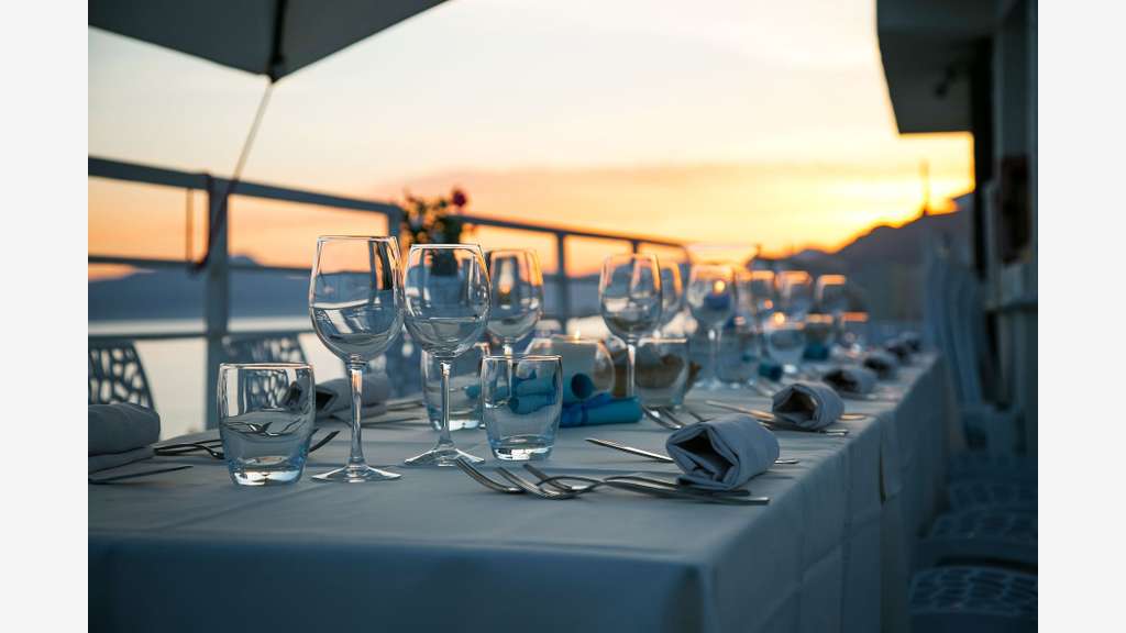 Cède restaurant traditionnel 20 cvts à La Rochelle