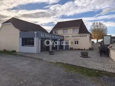 FDC très beau restaurant à vendre à Lacq