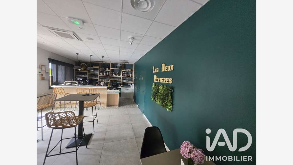 Vente restaurant avec terrasse ombragée à Laguépie