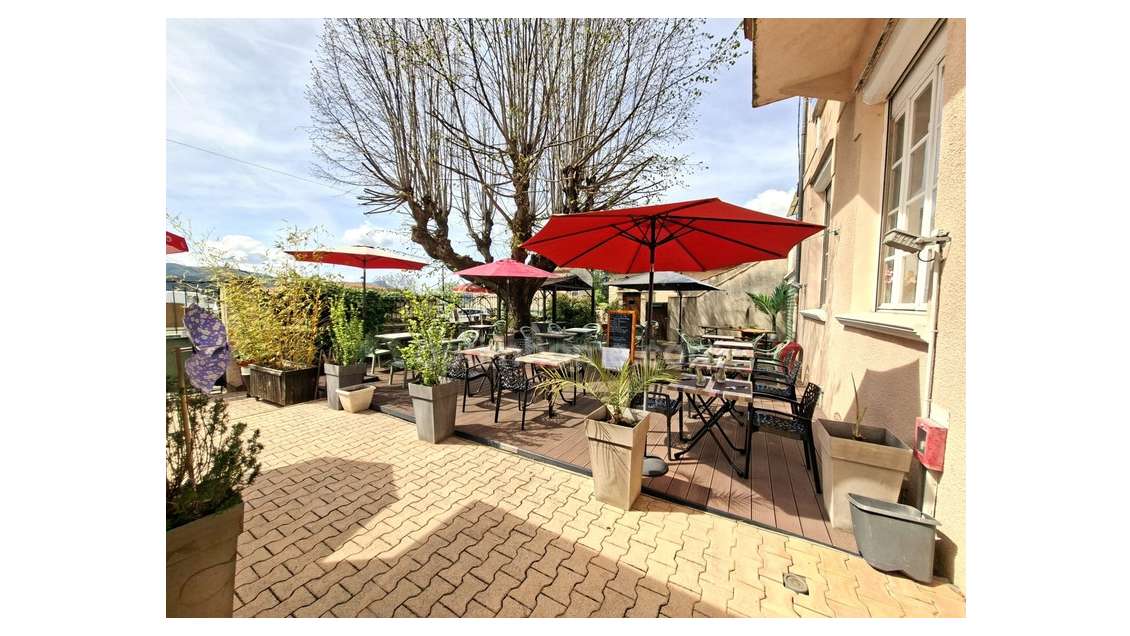 FDC restaurant clé en main à vendre au Brusquet