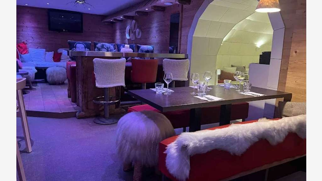 Vente restaurant licence IV en altitude en Savoie