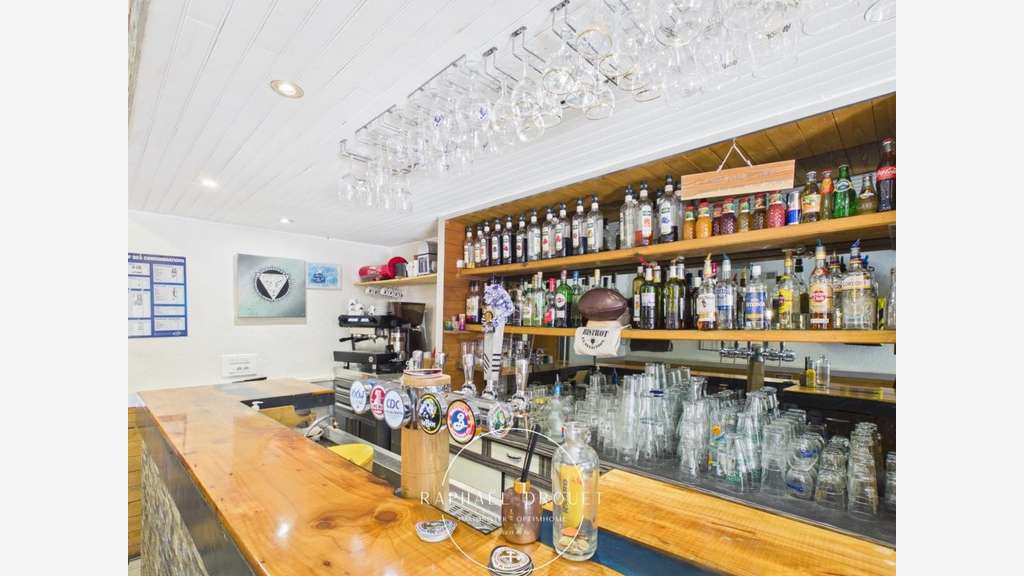 Vente FDC bar restauration aux Côtes d'Arey
