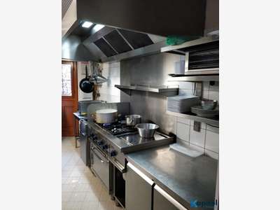 AV restaurant lic IV bon emplacement Saint Denis  