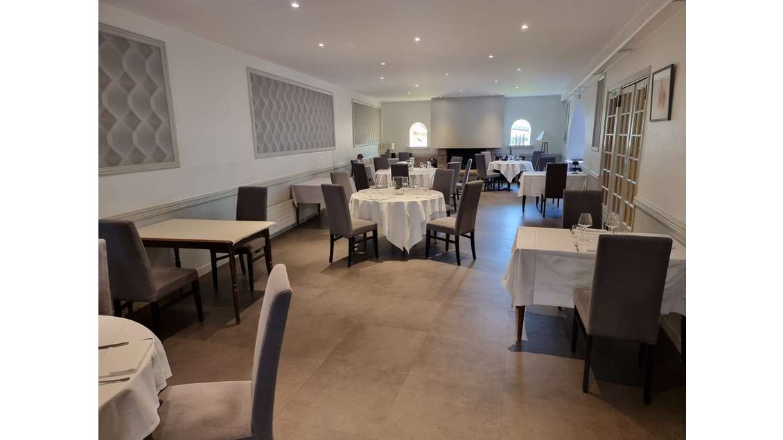 AV restaurant tradi semi gastro proche Questembert