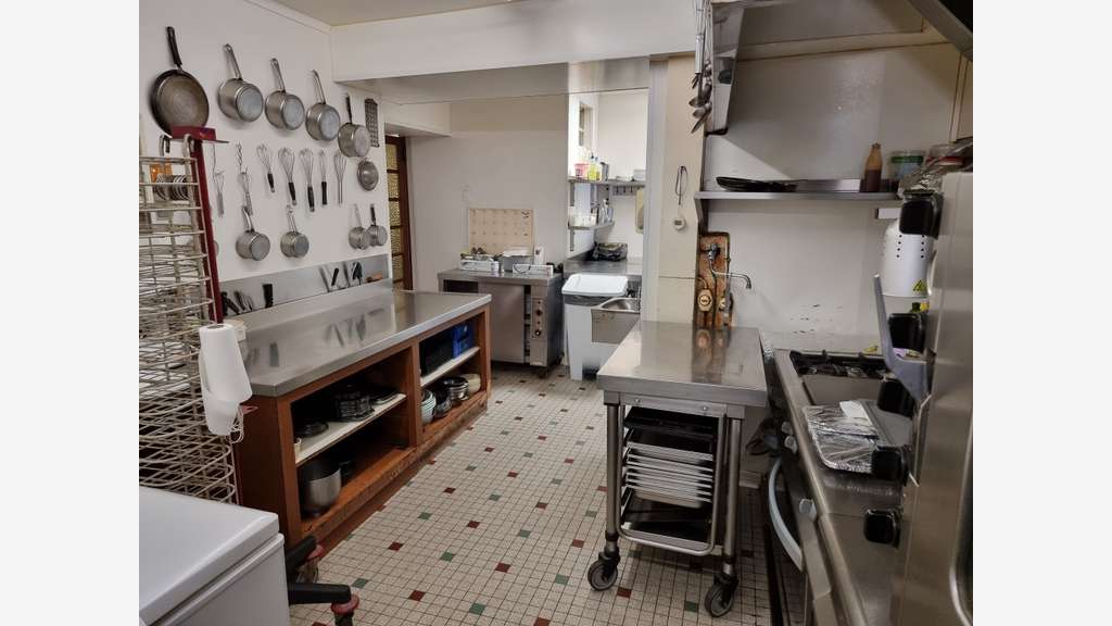 AV restaurant tradi semi gastro proche Questembert