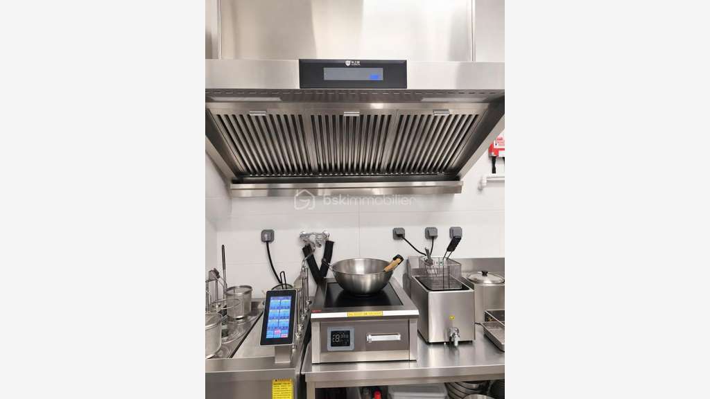 À VENDRE - FONDS DE COMMERCE RESTAURANT NEUF -