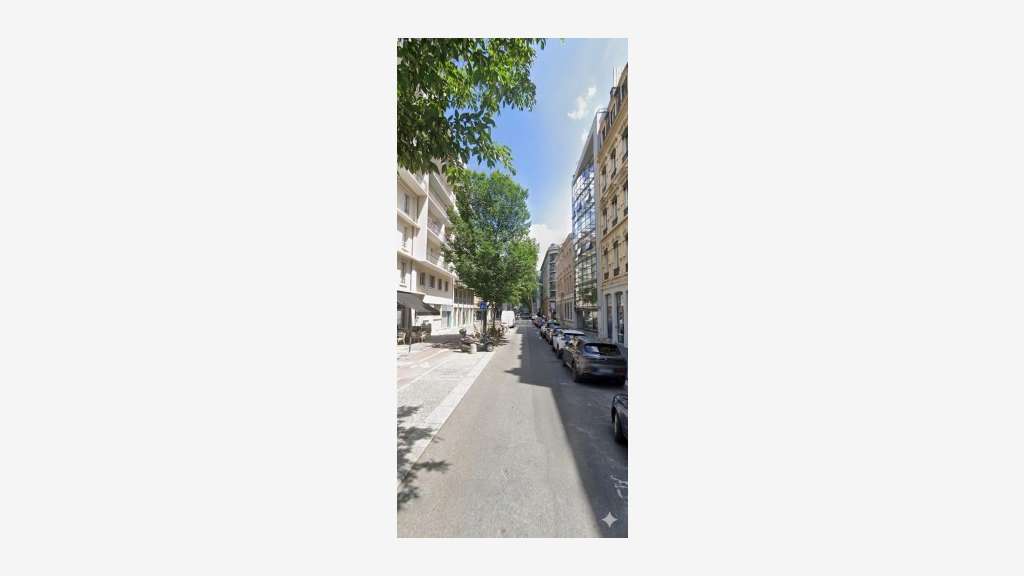 Fonds de commerce - 131.00 m² - Lyon
