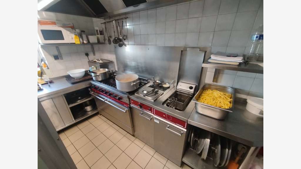Cède fonds de commerce restaurant ouvrier Malansac