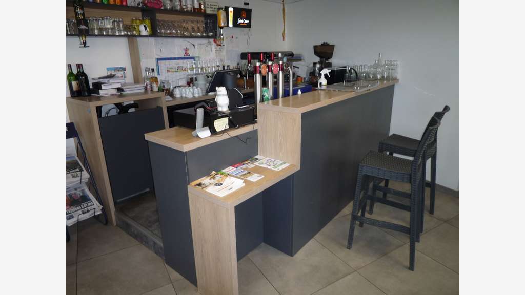 AV restaurant trad. + logement en Manche🍽️🏡 (50)