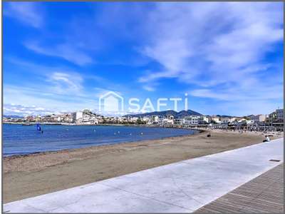 AV restaurant vue mer et rade de Marseille 13008