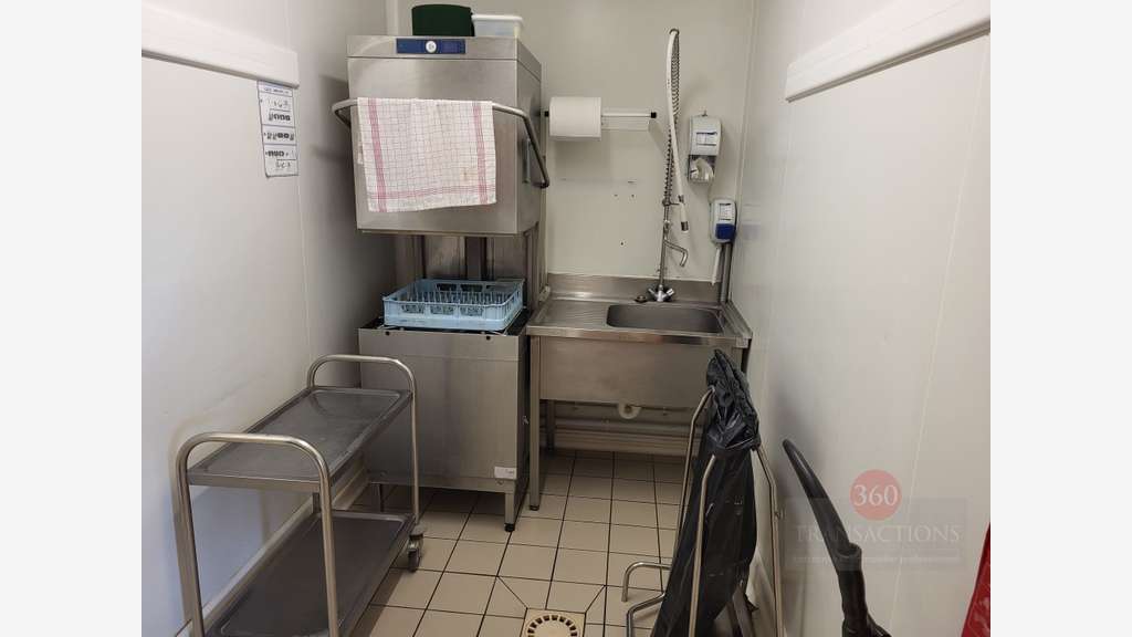 Vente restaurant 190m² en zone bureaux à Mérignac