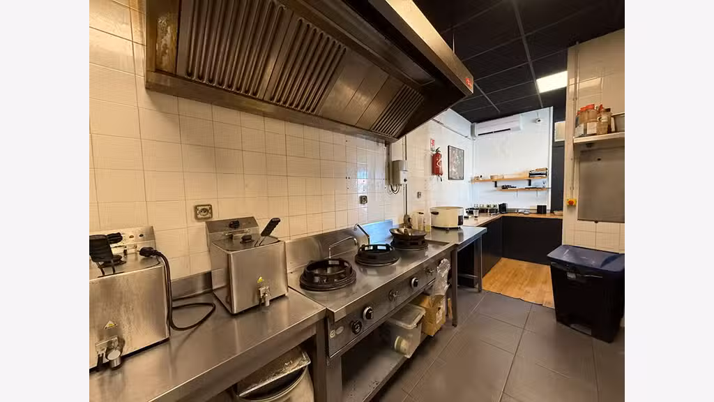 Vente restauration rapide extraction à Mérignac
