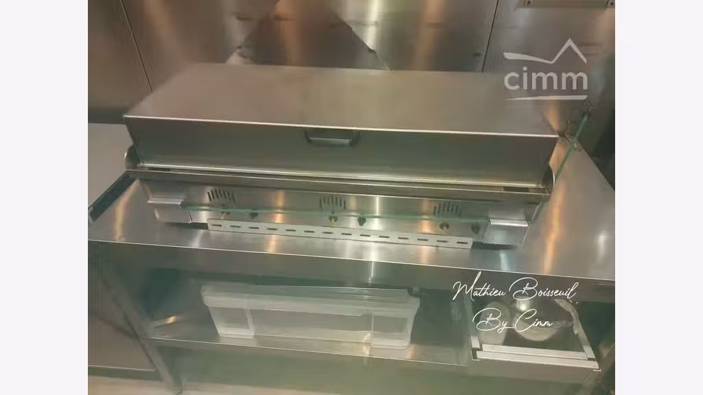 Vente FDC food truck burger clé en main à Lascaux