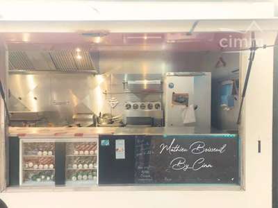 Vente FDC food truck burger clé en main à Lascaux