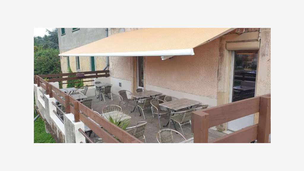 Vente bar snack grill lic IV terrasse à Montsaunes
