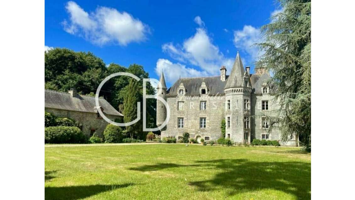 Château pour un projet d'hébergement Morbihan