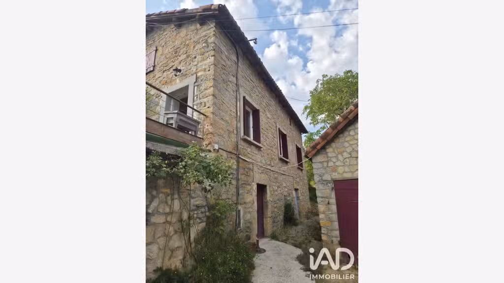 Vente restaurant saisonnier 140m² à Mostuejouls