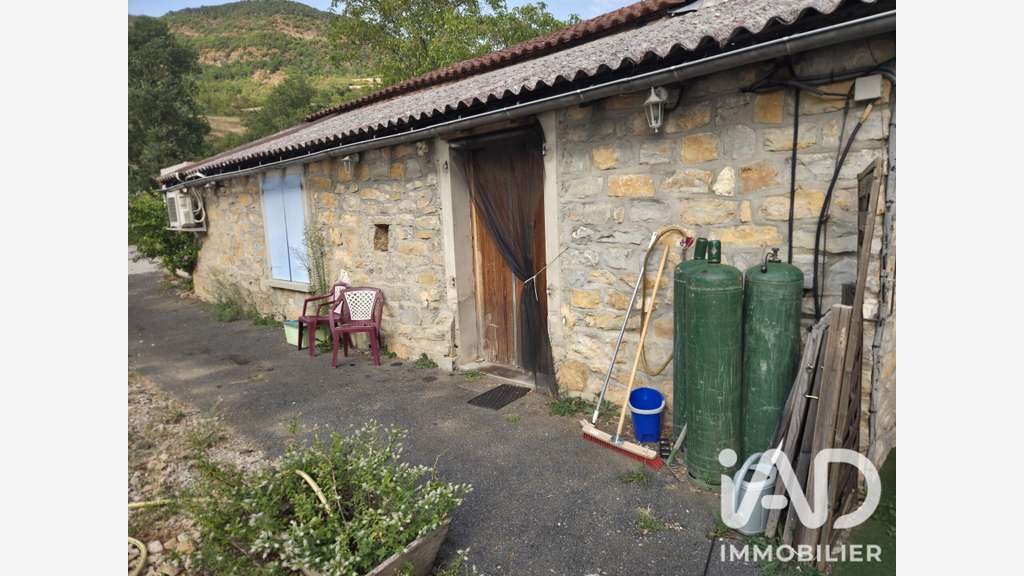 Vente restaurant saisonnier 140m² à Mostuejouls