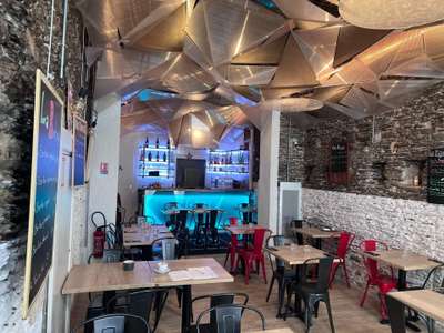 AV restaurant italien + distributeur pizzas Nantes