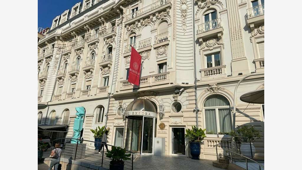 Vente affaire exceptionnelle avec terrasse à Nice