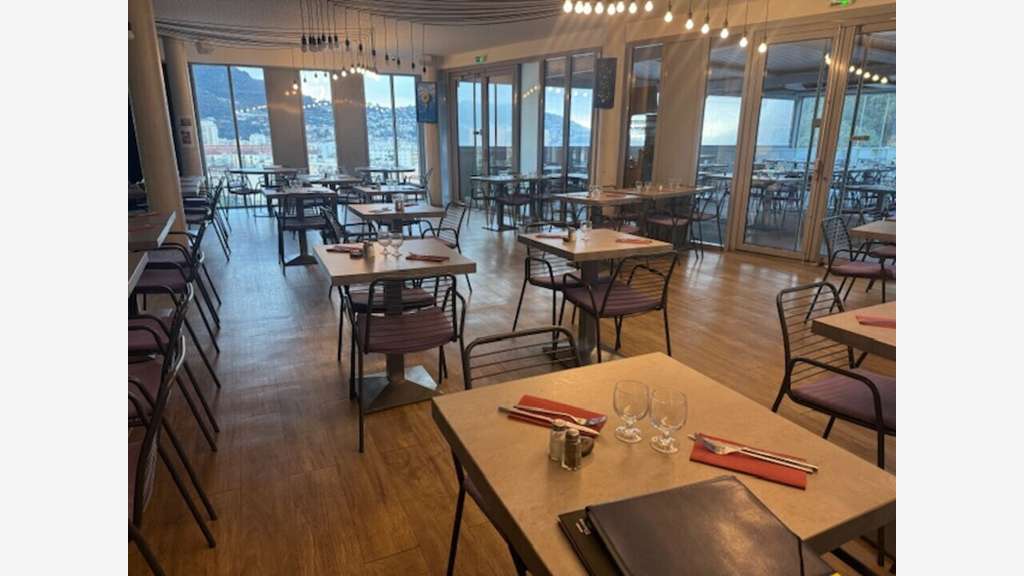 Restaurant brasserie du midi à vendre à Nice