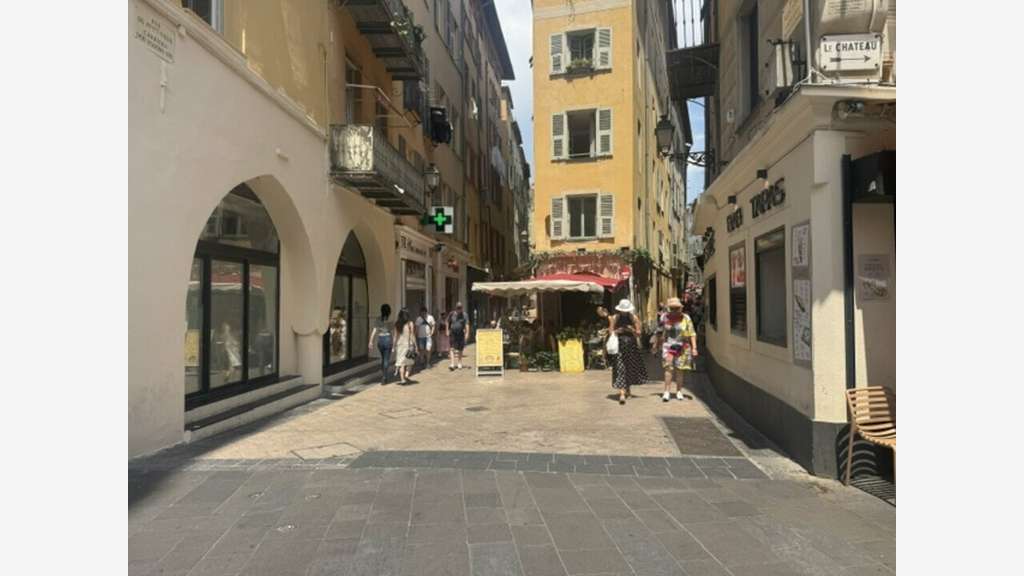 Vente restaurant idéalement situé au vieux Nice