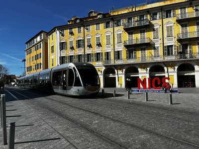Vente FDC avec terrasse quartier du port de Nice