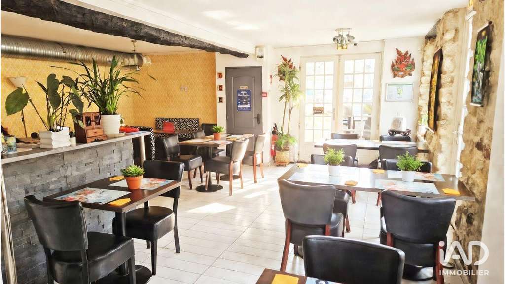 Vente restaurant de 80m² sans travaux centre Osny