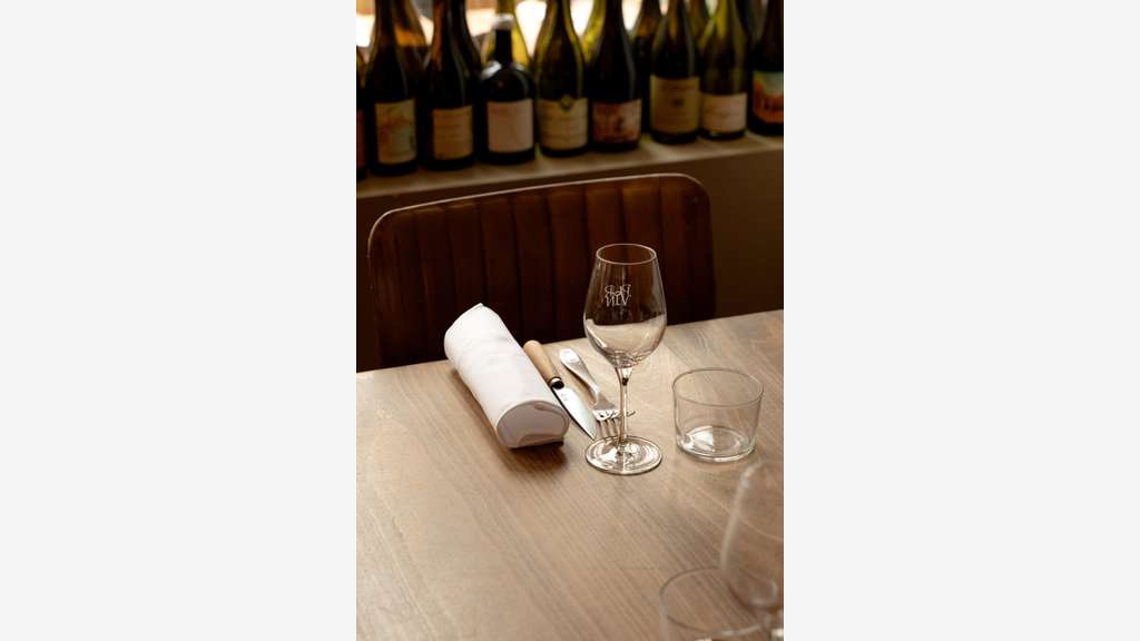 AV FDC restaurant lic IV Square Trousseau 75012