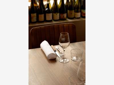 AV FDC restaurant lic IV Square Trousseau 75012