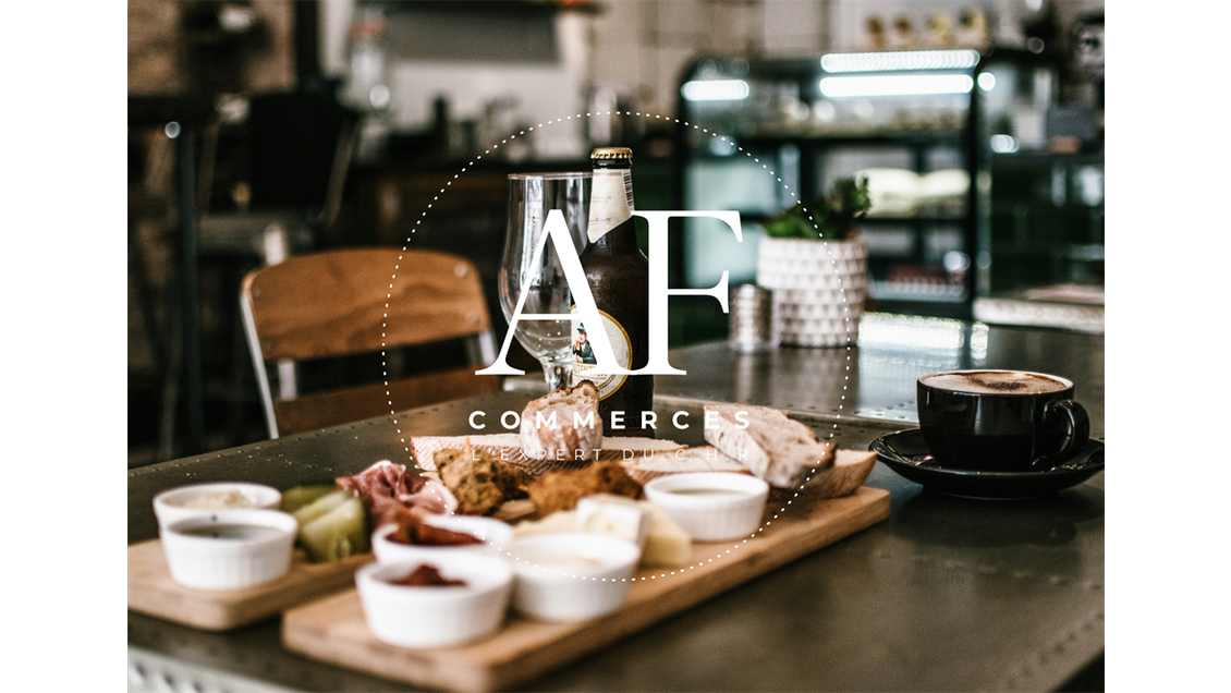 Vente bar à vin restaurant en angle à Paris 75018