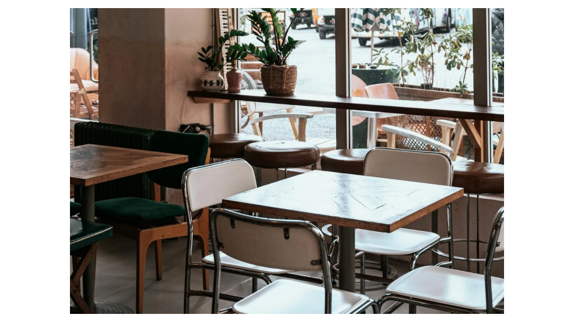 A restaurant empl N°1 quartier animé de Paris