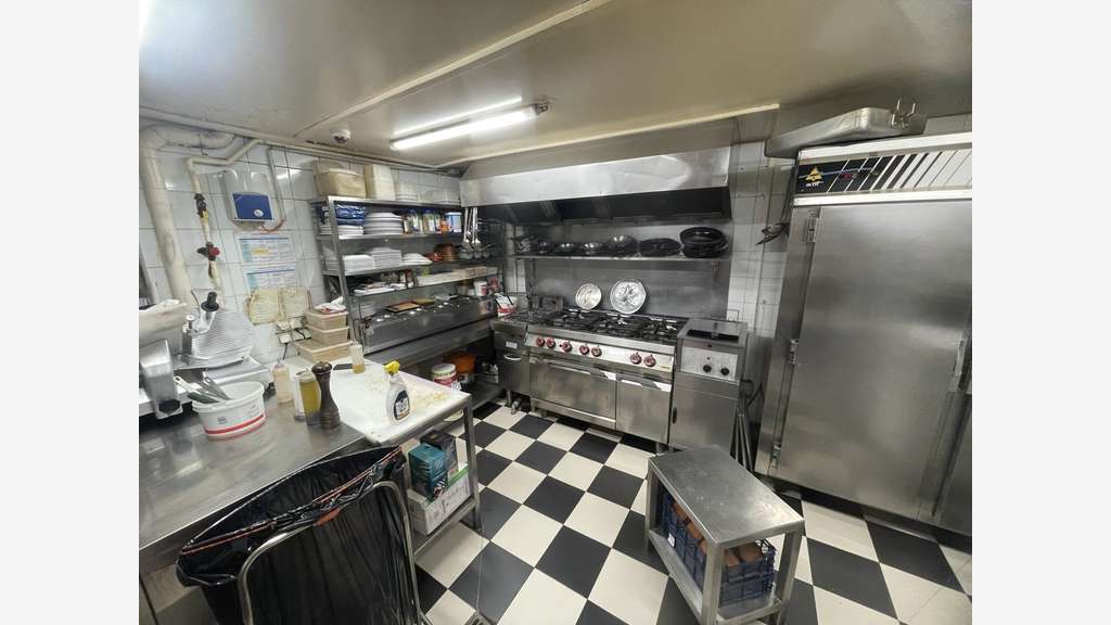 AV restaurant extraction 46 cvts en terrasse 75020