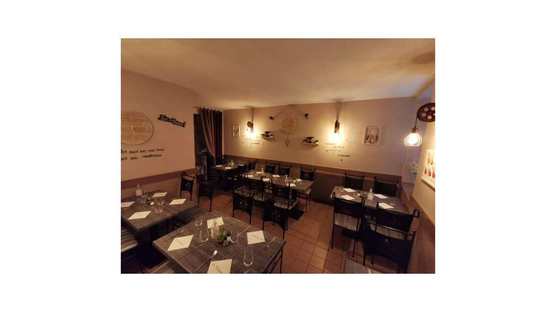 Vente pizzéria quartier historique de ville 70