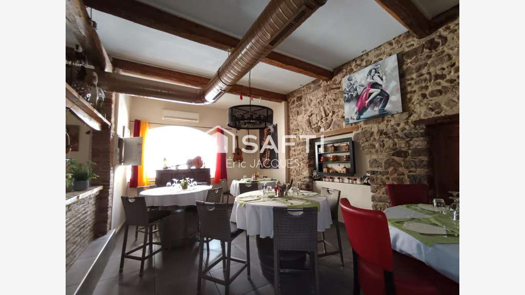 Vente bar restaurant excellente visibilité à Alès 