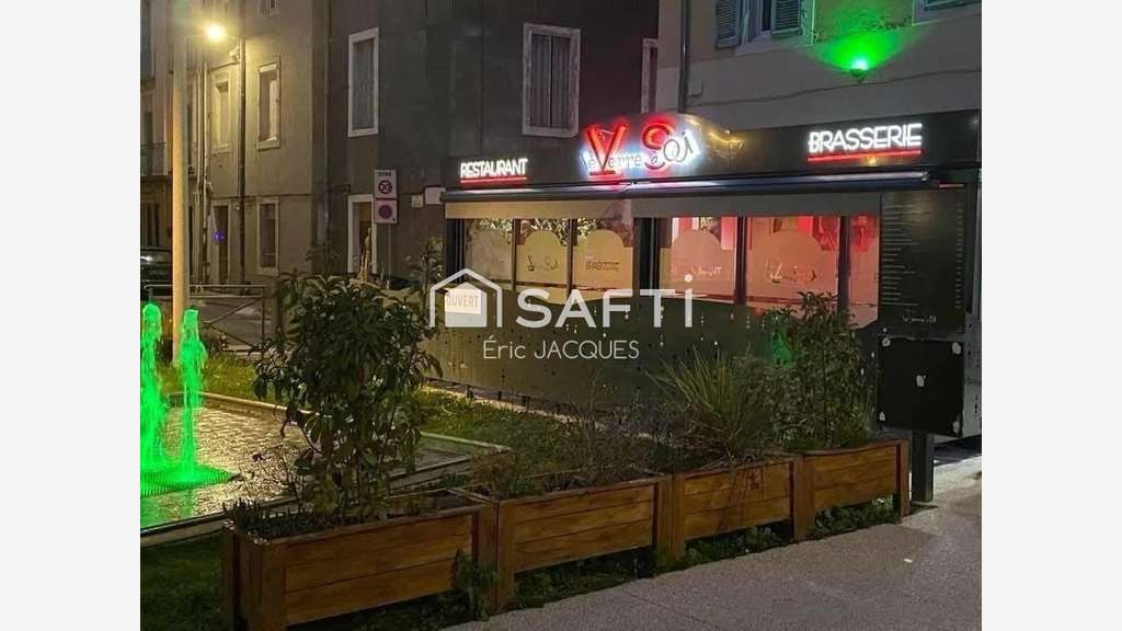 Vente bar restaurant excellente visibilité à Alès 