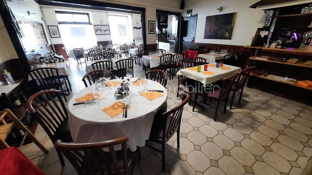 Vente restaurant 112m² en centre ville de Pontoise