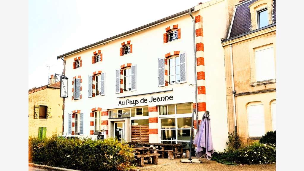 Vente bar restaurant réputé 380m² dans les Vosges