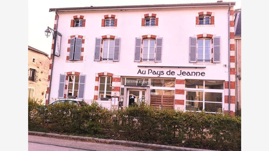 Vente bar restaurant réputé 380m² dans les Vosges