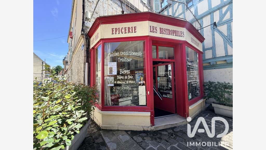 Vente restaurant 100m² en centre ville de Provins