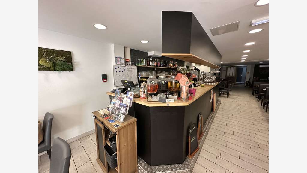 A vendre FDC restauration au coeur de Ruffec
