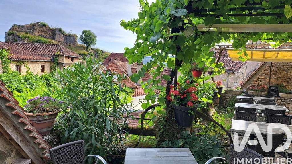 Vente restaurant bar lic IV à Saint-Cirq-Lapopie