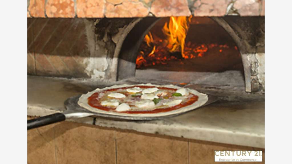 A vendre restaurant pizzeria en Sud Sarthe