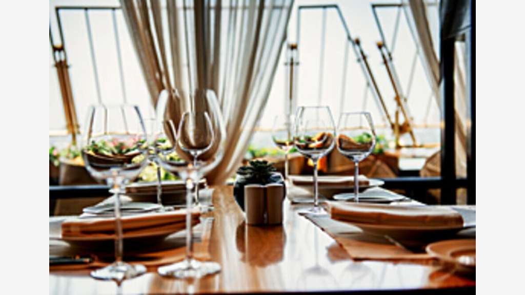 Vente restaurant licence IV emplacement N°1 Sarthe